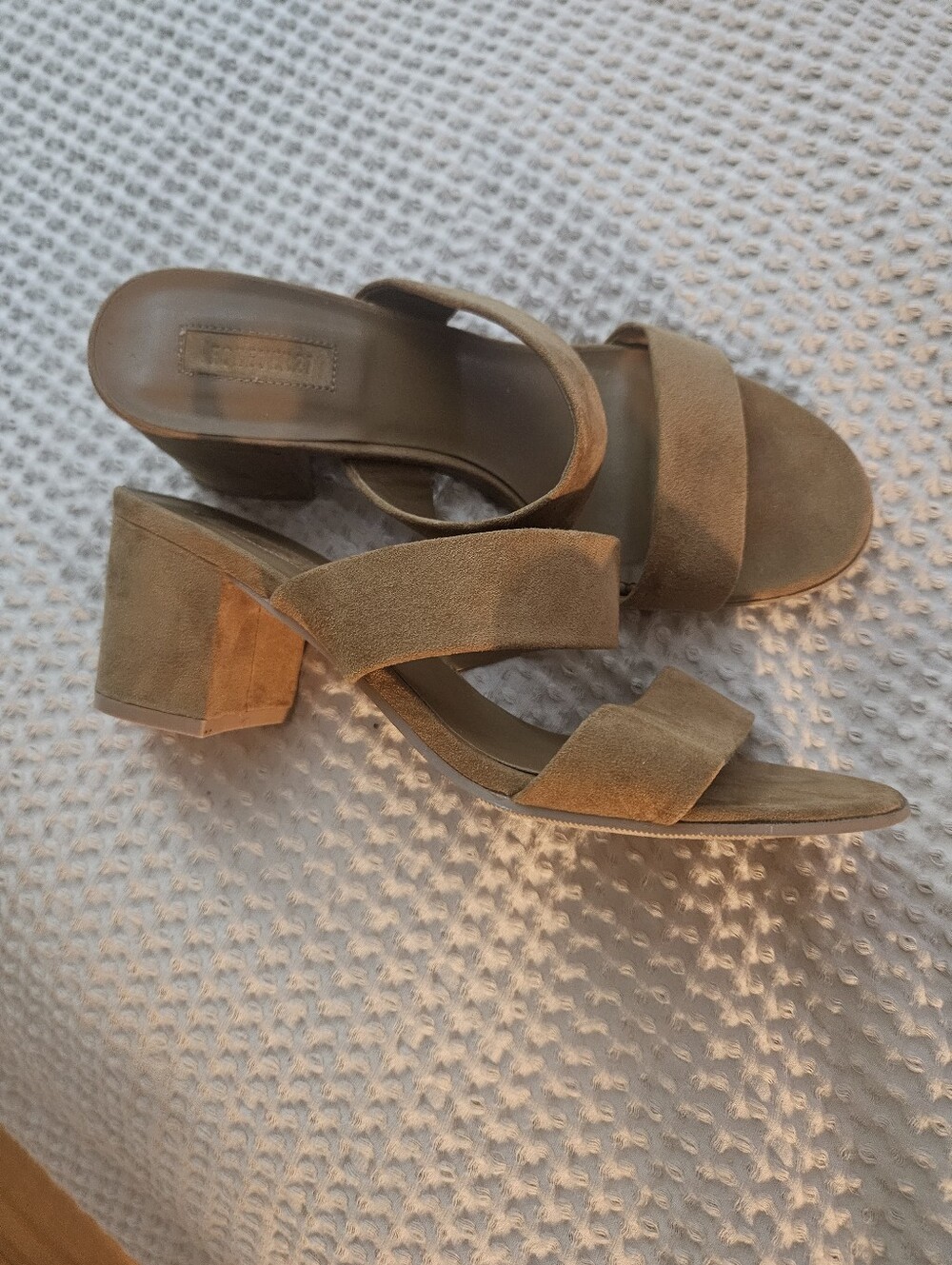 Forever 21 Heeled Sandal Size 8